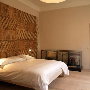 Le Vaudeville Bed and breakfast